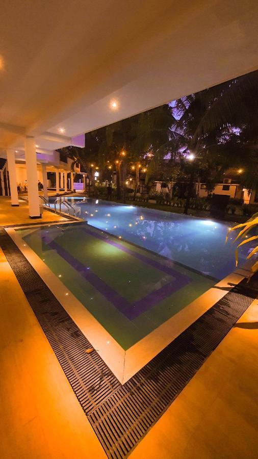 Tamarind Moon Hostel Dikwella Kültér fotó