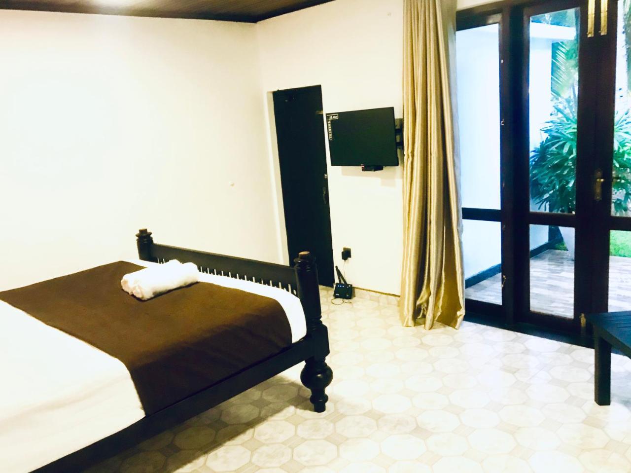 Tamarind Moon Hostel Dikwella Kültér fotó