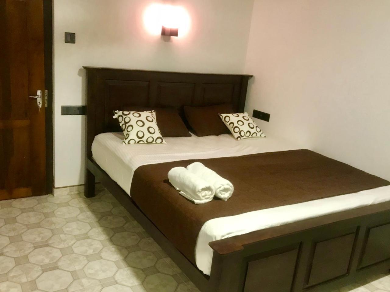 Tamarind Moon Hostel Dikwella Kültér fotó